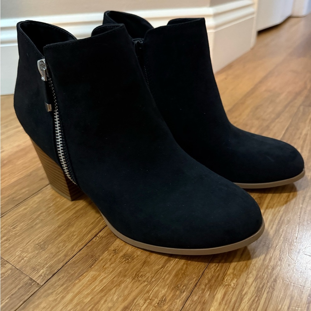 Style & Co. Black Ankle Booties with Zipper Detail